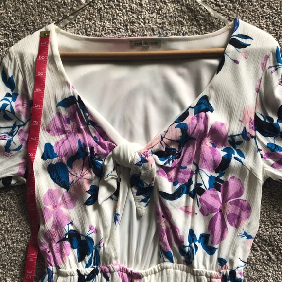 Adorable romper - Picture 4 of 5